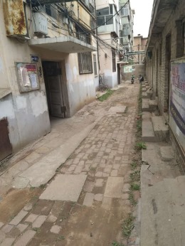 【潍坊市万景装饰有限公司】审计局小区路面硬化